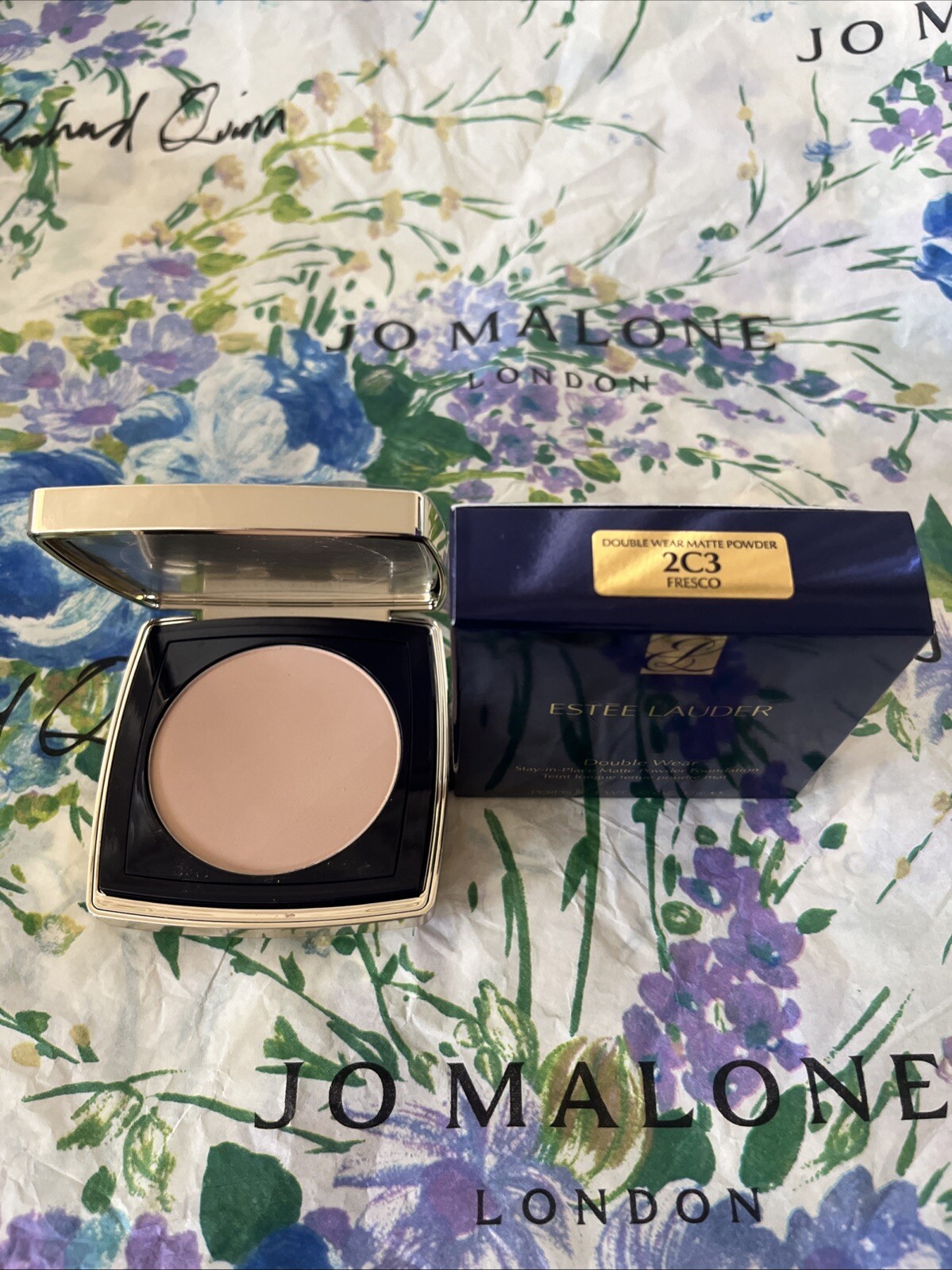 Estee Lauder Double Wear Stay In Place Matte Powder Foundation (2C3 Fresco) 12g